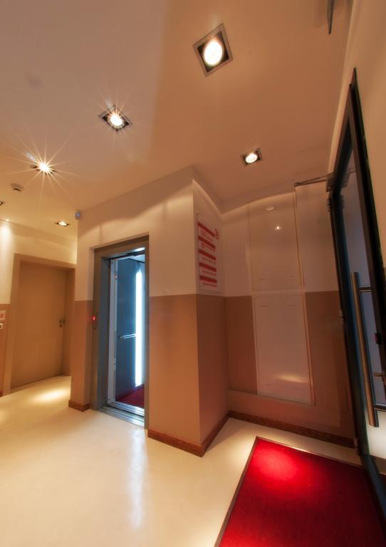 29 Cav Apartments Bollate Exterior foto